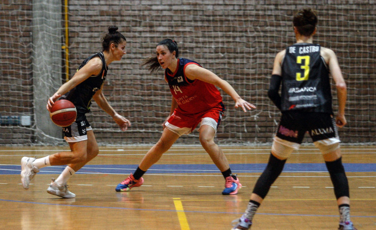 El Maristas escapa de la zona peligrosa