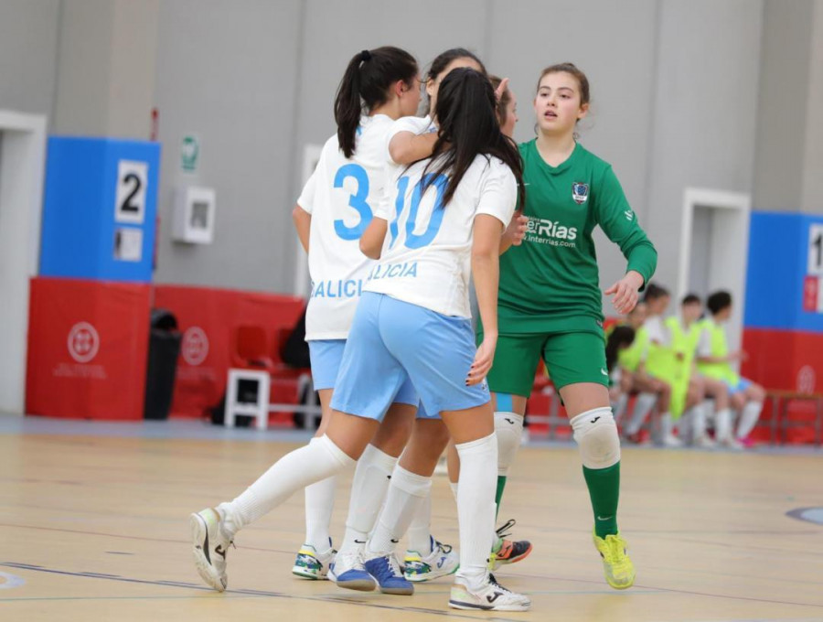 Galicia Sub-16 golea en su debut en el Nacional (13-0)