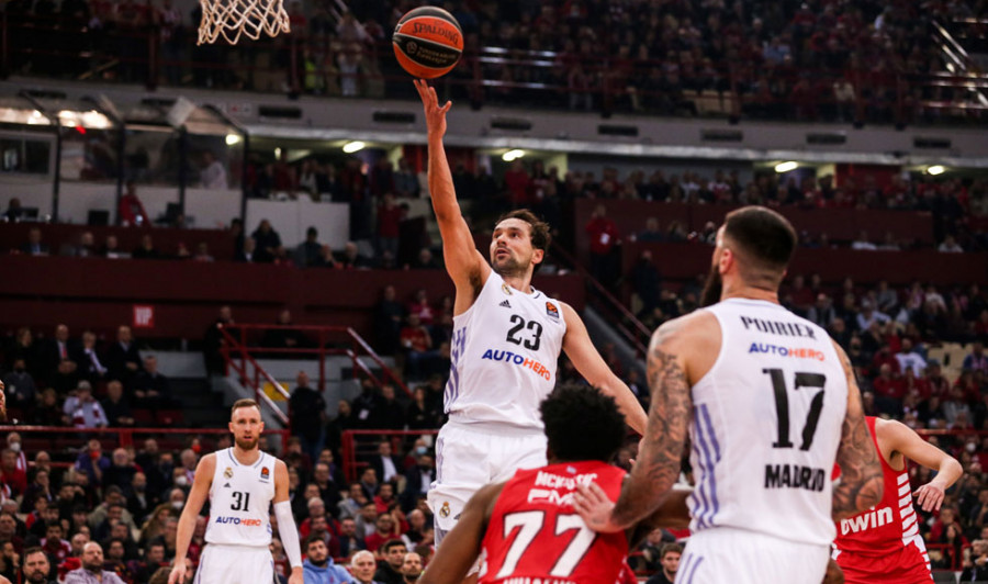 El Real Madrid paga caros sus errores en Atenas  (73-60)