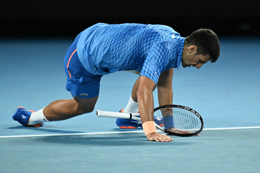 Un Djokovic a medias supera con facilidad a Dimitrov