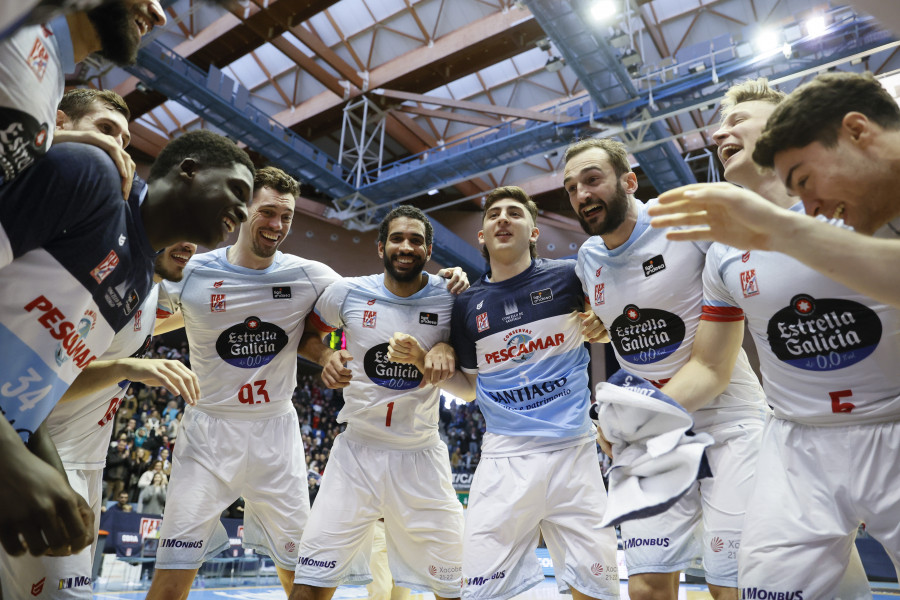 El Obradoiro mantiene vivo su sueño de la Copa tras frenar al Baskonia