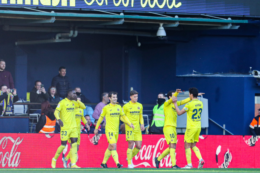 Parejo da la victoria al Villarreal con un gol de penalti en el 101