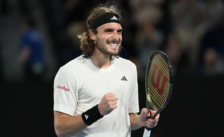 Tsitsipas cumple ante la revelación Lehecka para alcanzar las semifinales
