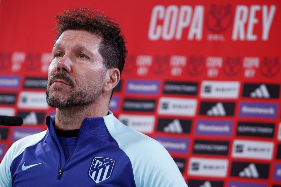 Simeone: "Me gustaría juntarme con Ancelotti y aprender"