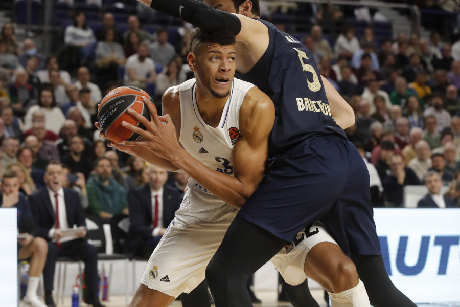 Deck, Llull y Musa salvan al Real Madrid en la prórroga