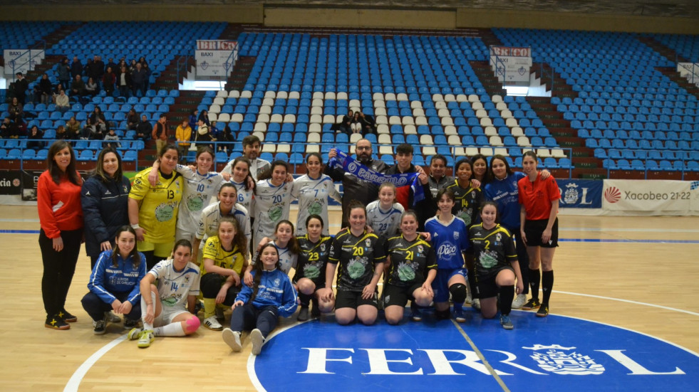 O Parrulo Ferrol de la Primera Autonómica Femenina muestra su lado más deportivo