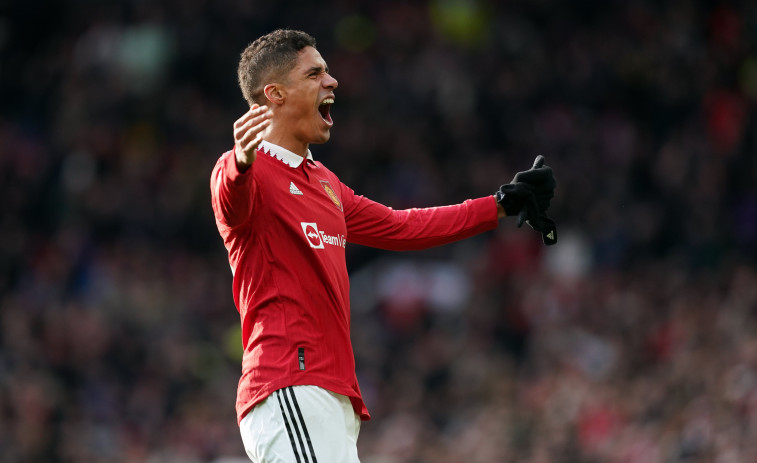 Varane pone fin a su carrera en la selección francesa