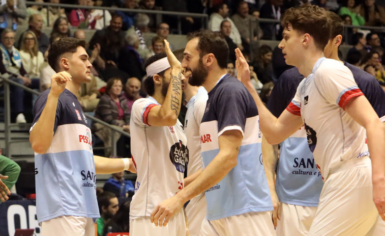 El Obradoiro examina la profundidad de banquillo del Real Madrid