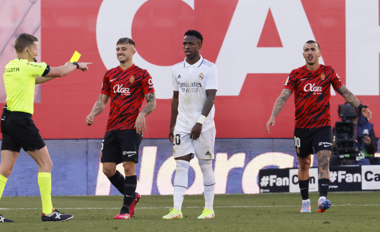 LaLiga denuncia los insultos racistas a Vinicius en Mallorca