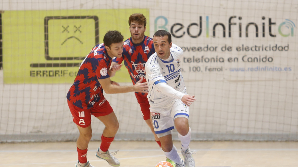 Adri: “Confío en estar a tope tras el parón liguero”