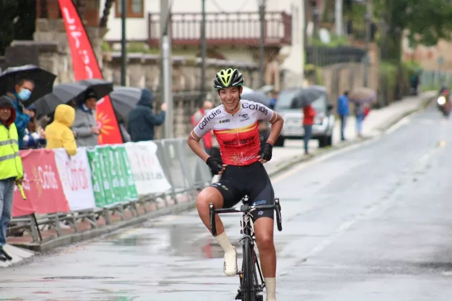 Muere arrollada por un camión la ciclista Estela Domínguez