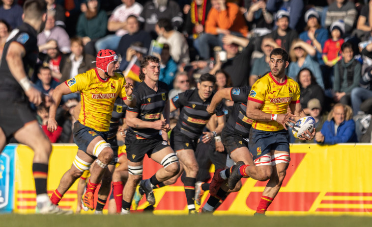 España vence en Alemania y se asegura las semifinales (14-32)