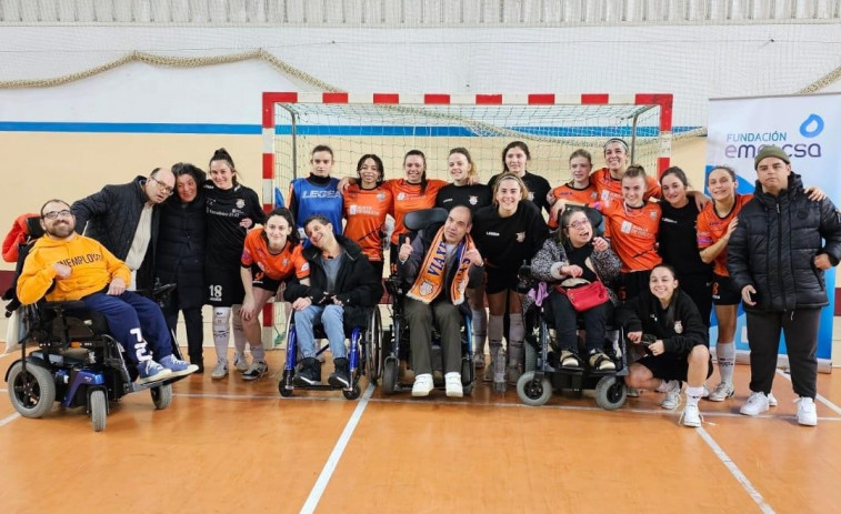 Las jugadoras naranjas del Viaxes Amarelle se topan con Mariona (0-0)