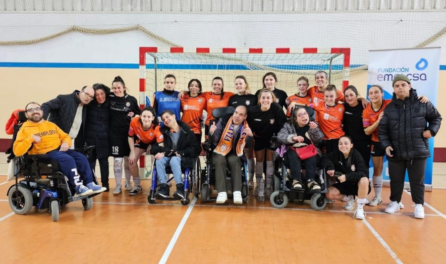 Las jugadoras naranjas del Viaxes Amarelle se topan con Mariona (0-0)
