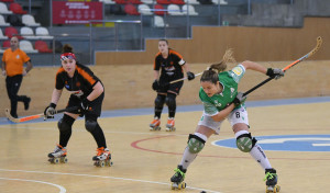 El Liceo femenino gana en Fraga y se agarra al sueño de los ‘playoffs’ (0-2)