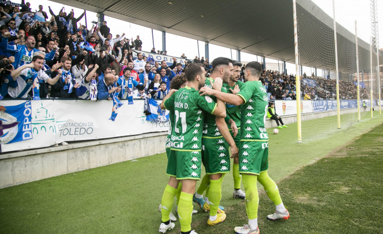 El Deportivo conquista El Prado con el otro fútbol