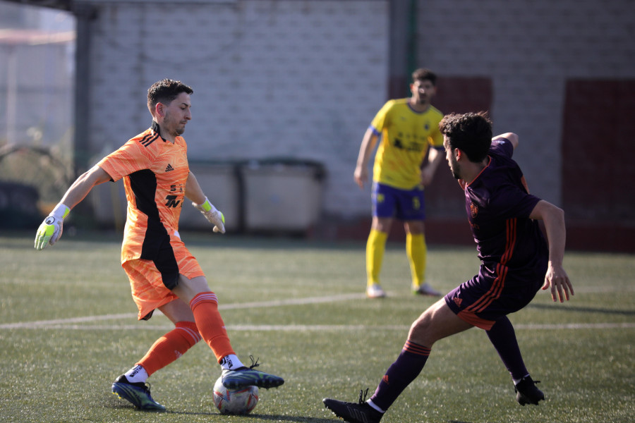 El Montañeros se mete en un lío por falta de contundencia en las áreas (0-1)