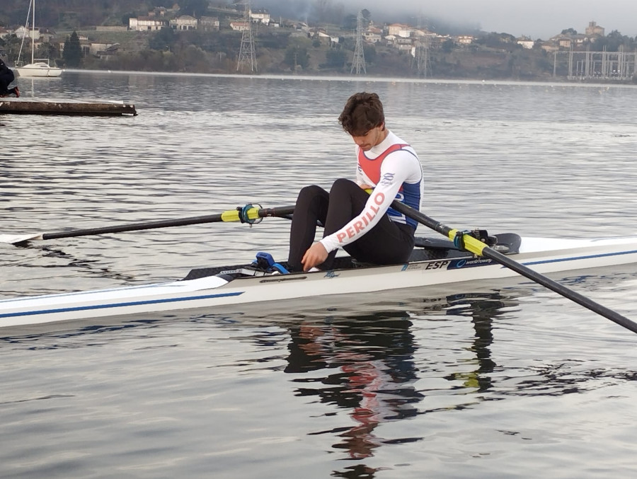 Tres medallas para el remero coruñés Álvaro Alvedro en los Campeonatos de España