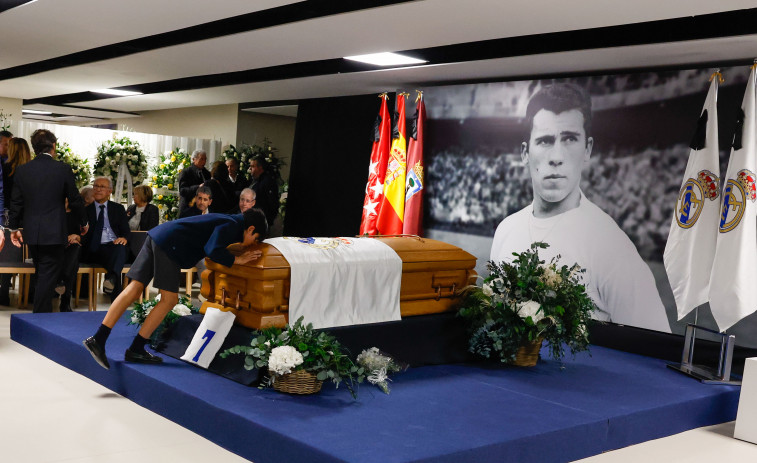 El fútbol gallego guardará un minuto de silencio por Amancio