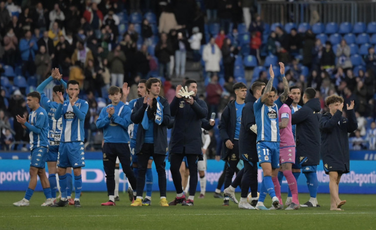 El Depor endosa una ‘manita’  y hace disfrutar a su afición