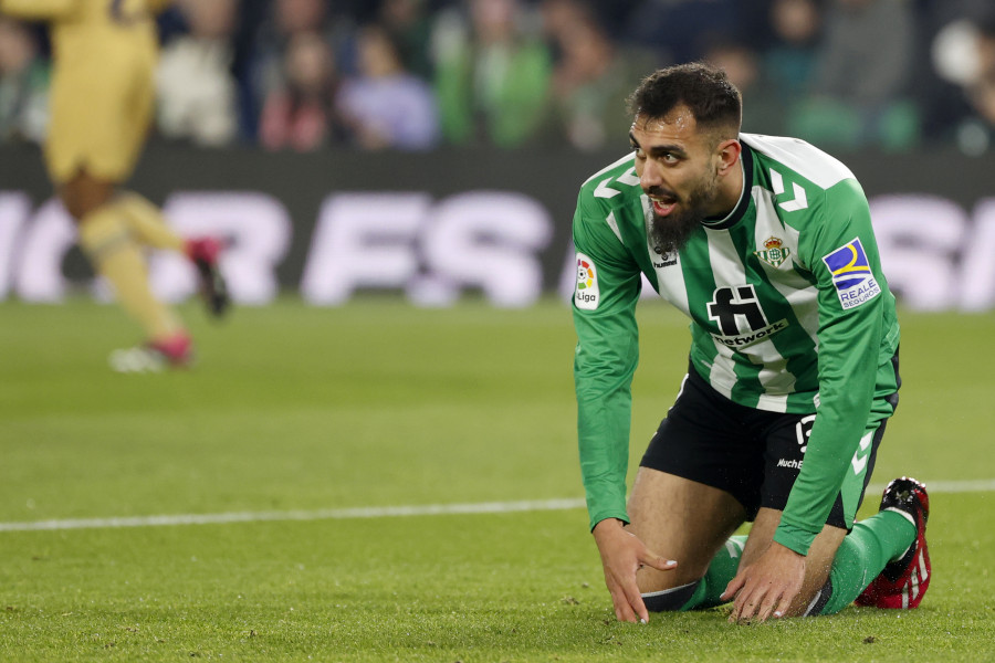 Borja Iglesias: "Competimos ante cualquiera y ganarnos no es fácil"