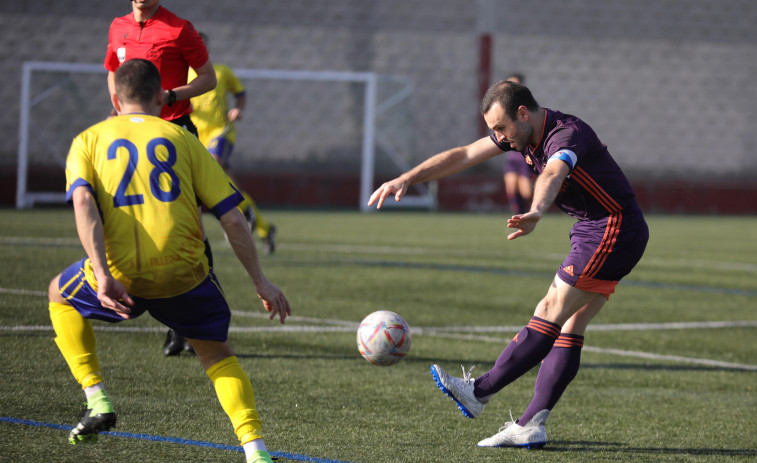 Álex Suárez redebuta en el Montañeros ante el Betanzos, otro de sus exequipos