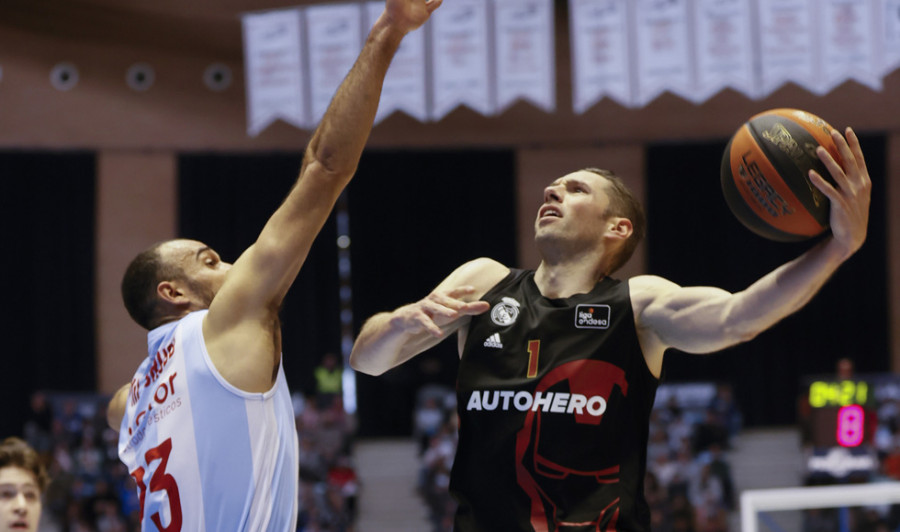 El Obradoiro hace sudar al Real Madrid (78-84)