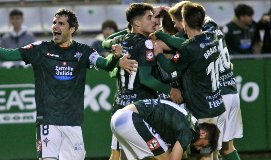 El Racing de Ferrol elude la "euforia" y piensa en el Rayo Majadahonda