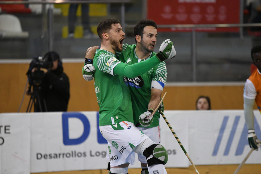 Àlex Rodríguez salva un punto de Champions para el Liceo (4-4)