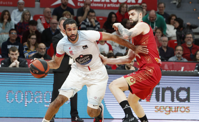El Obradoiro asalta Zaragoza  pese a un último cuarto para olvidar (78-79)