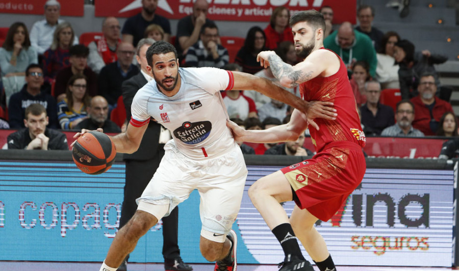 El Obradoiro asalta Zaragoza  pese a un último cuarto para olvidar (78-79)