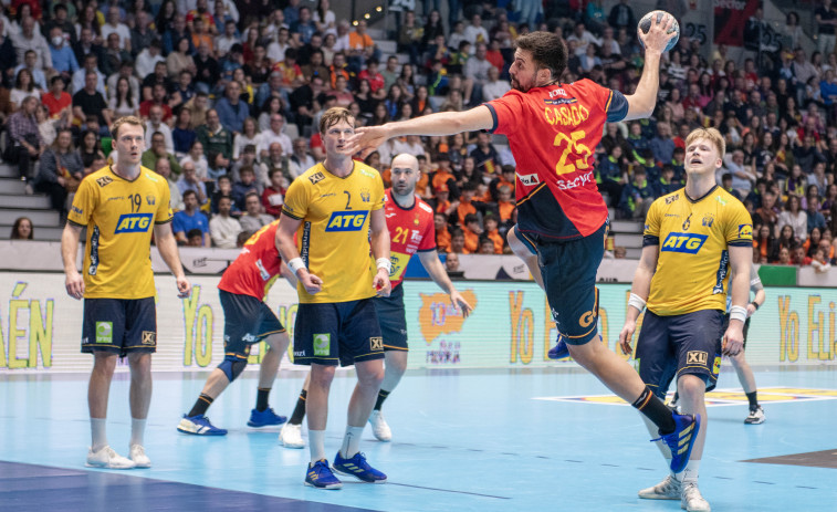 La selección española de balonmano  se quedan sin opciones título (30-31)