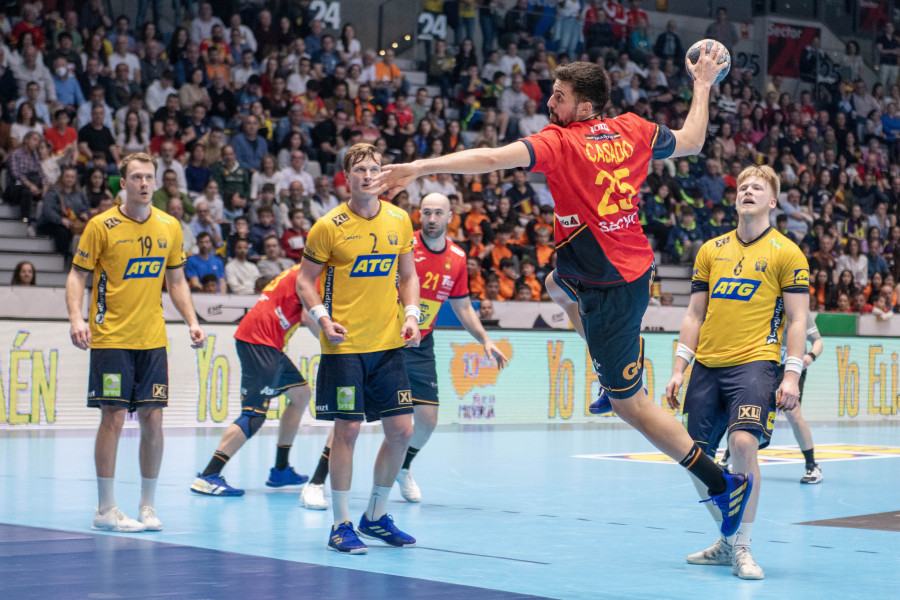 La selección española de balonmano  se quedan sin opciones título (30-31)