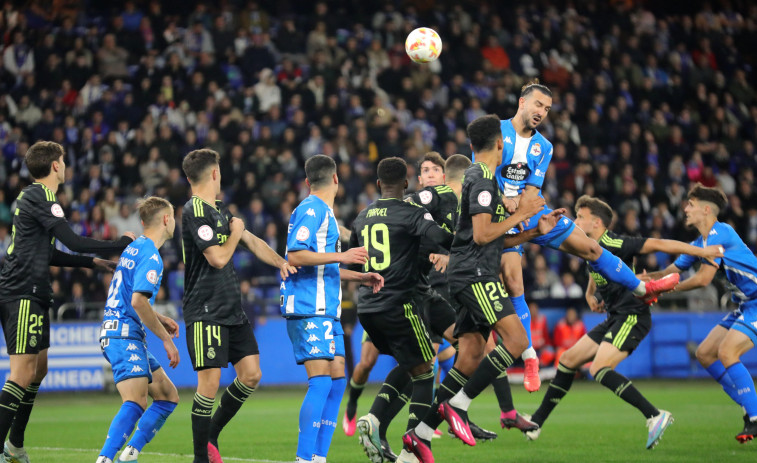 Polémica: el Castilla afirma que le birlaron un penalti ante el Depor