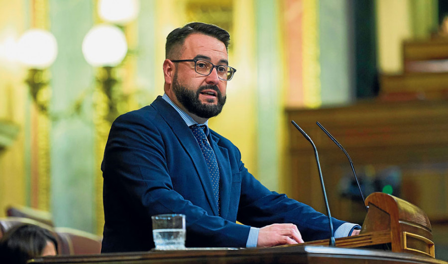 El Congreso rechaza profesionalizar la Primera y la Segunda División