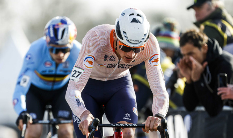 Van der Poel y Philipsen, doble baza del Alpecin