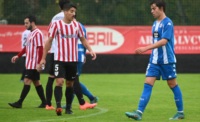 Fuerzas igualadas en el derbi entre Fabril y Arteixo