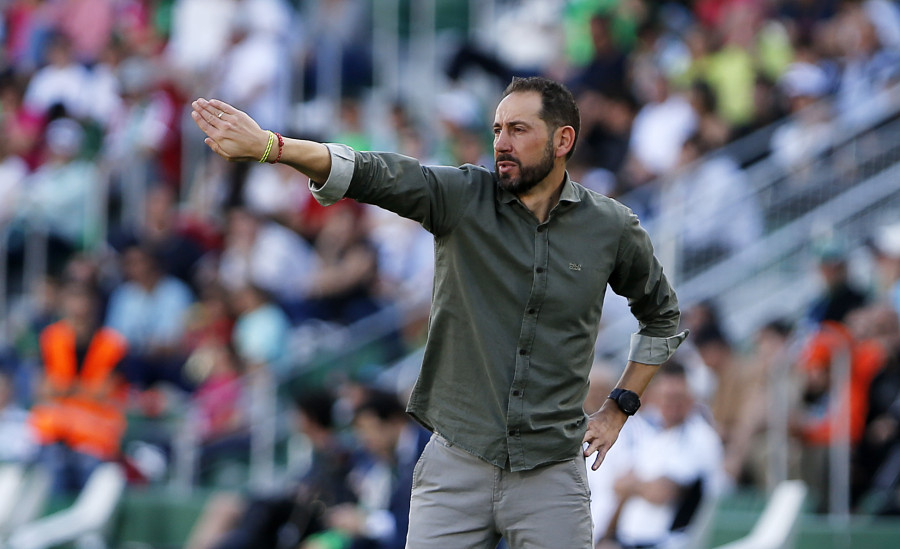 El Elche destituye a Pablo Machín tras la última derrota