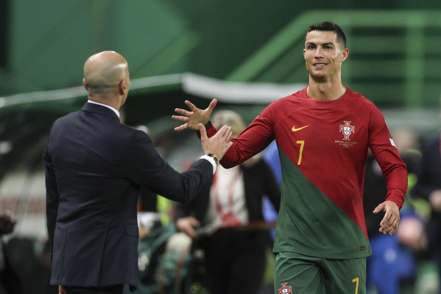 Cristiano, "orgulloso de ser el jugador más internacional"
