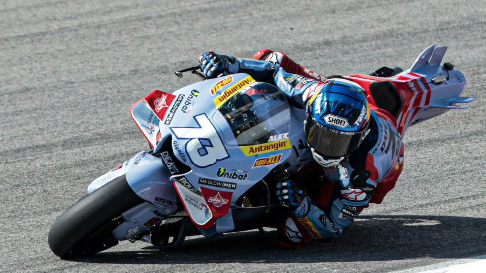 Alex Márquez domina la primera sesión libre en Portimao