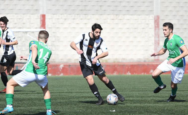 El Victoria toma ventaja ante el Meicende gracias al balón parado