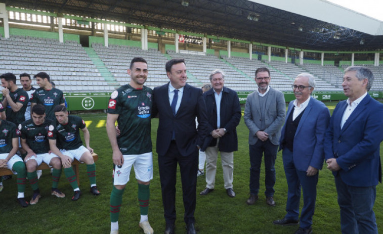 El fondo norte de A Malata abrirá para el derbi ante el Deportivo