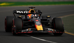 Verstappen, delante de los Mercedes y de Alonso en Australia; Sainz, quinto