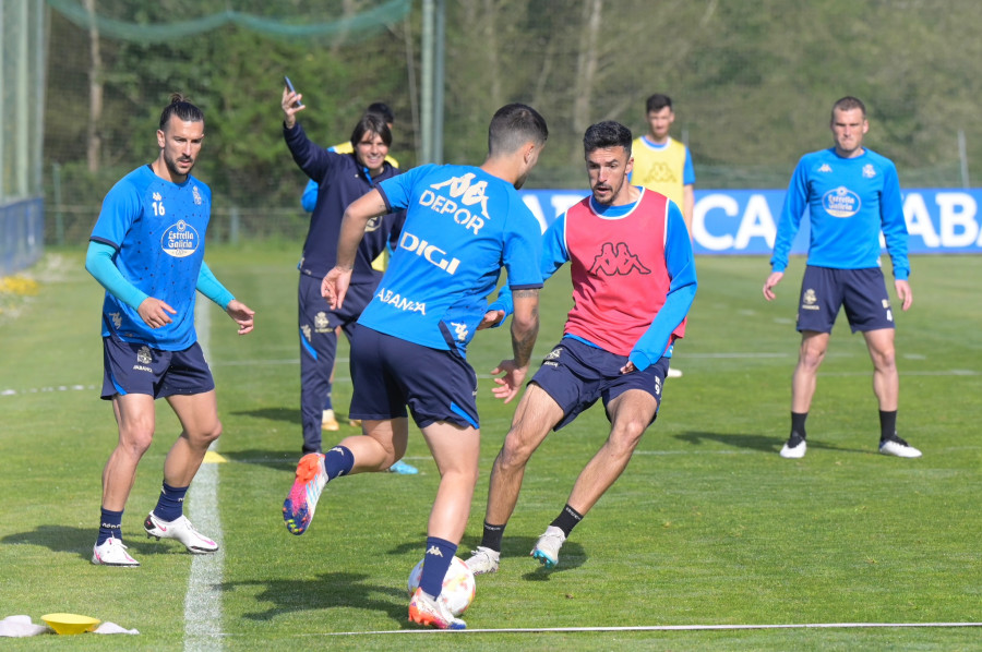 Quiles, con sus compañeros, Pepe Sánchez sigue al margen