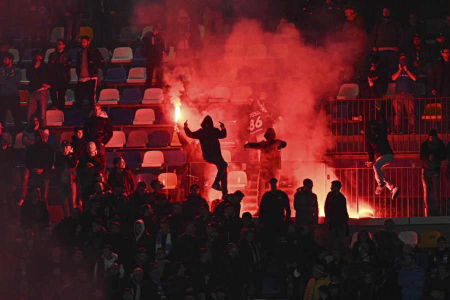 De Laurentiis pide la ‘Ley Thatcher’ para los ultras italianos