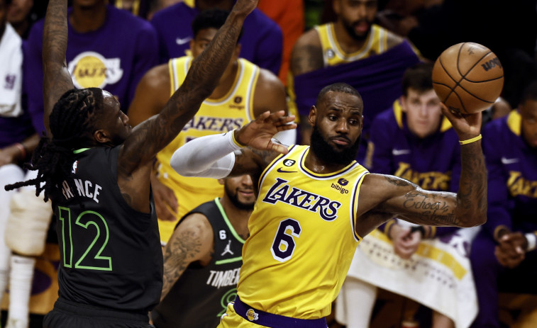 Lakers y Hawks llegan al cuadro final por diferentes caminos