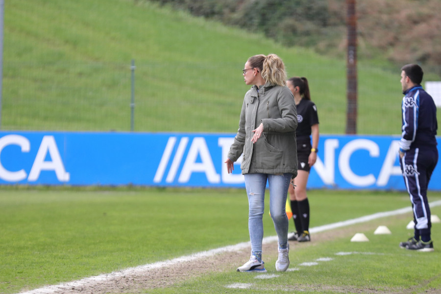 Irene Ferreras: “Tenemos la oportunidad de vivir algo que toda futbolista y toda entrenadora sueña”