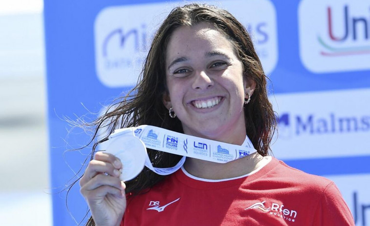 María De Valdés disputa su primera prueba del año en aguas abiertas