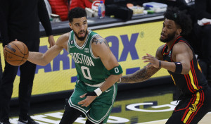 Los Celtics avanzan en el sprint final