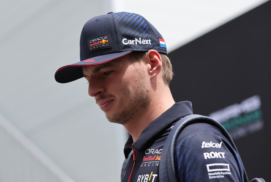 Verstappen lideró el entrenamiento libre de Baku